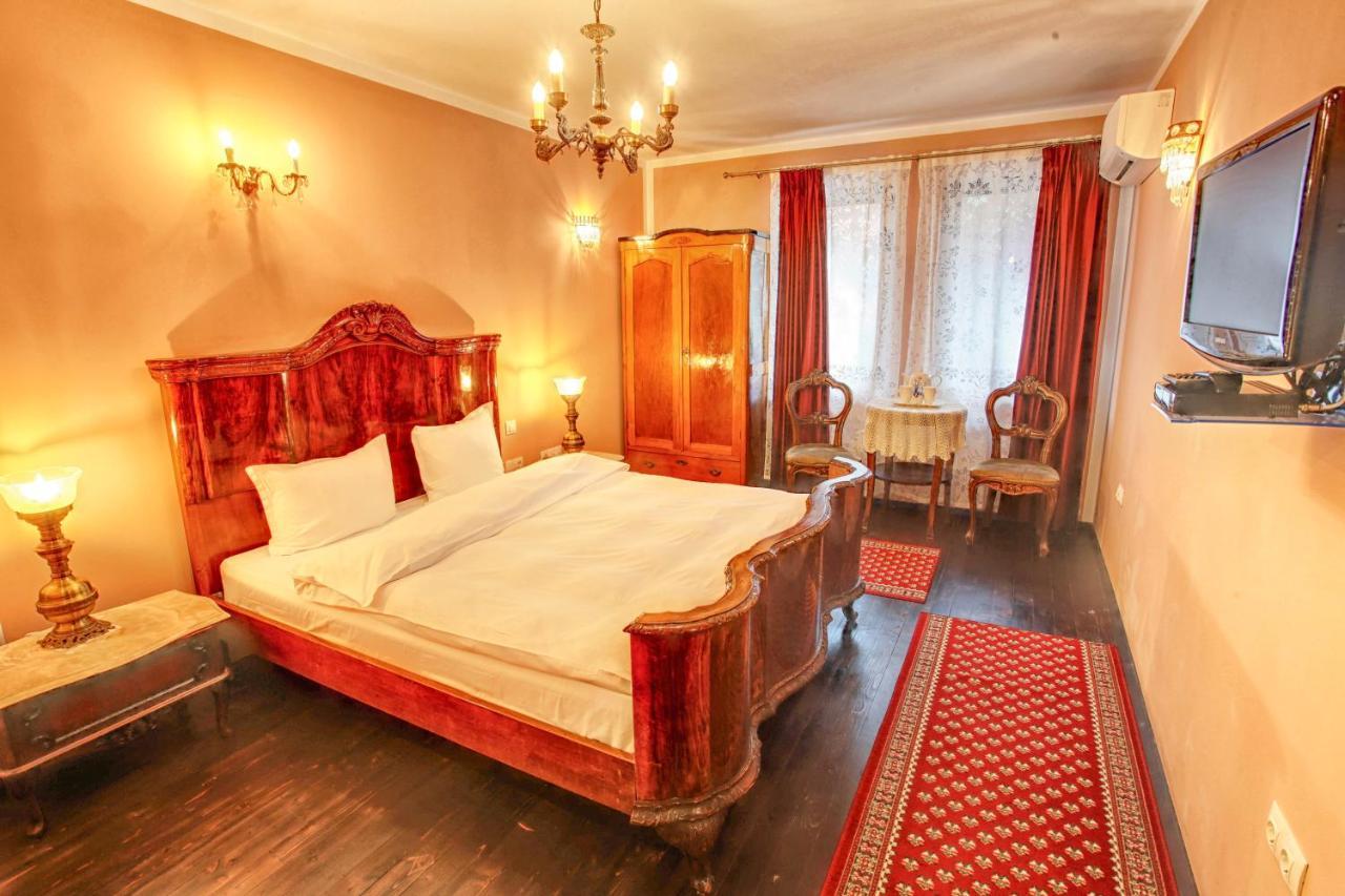 Evmolpia Hotel 3*