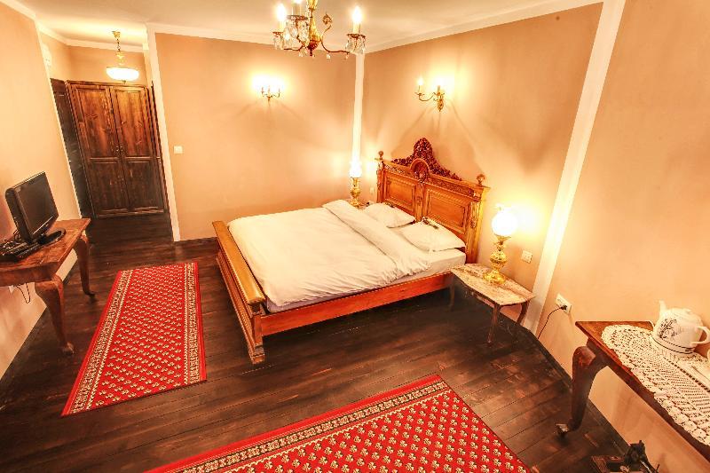 Evmolpia Hotel 3*